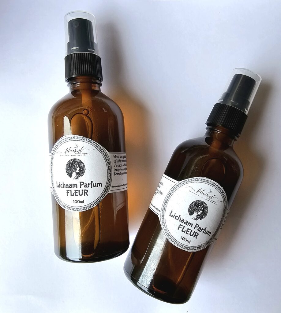 Handgemaakte Lichaam parfum FLEUR - biologische ingrediënten - verfrissend en verzacht de huid 100ml