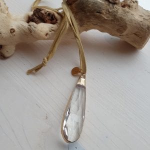 Lange drop kristaal