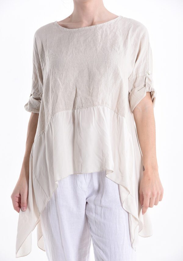 Linnen top met lange volant met verstelbare mouwen BEIGE, maat 42/44