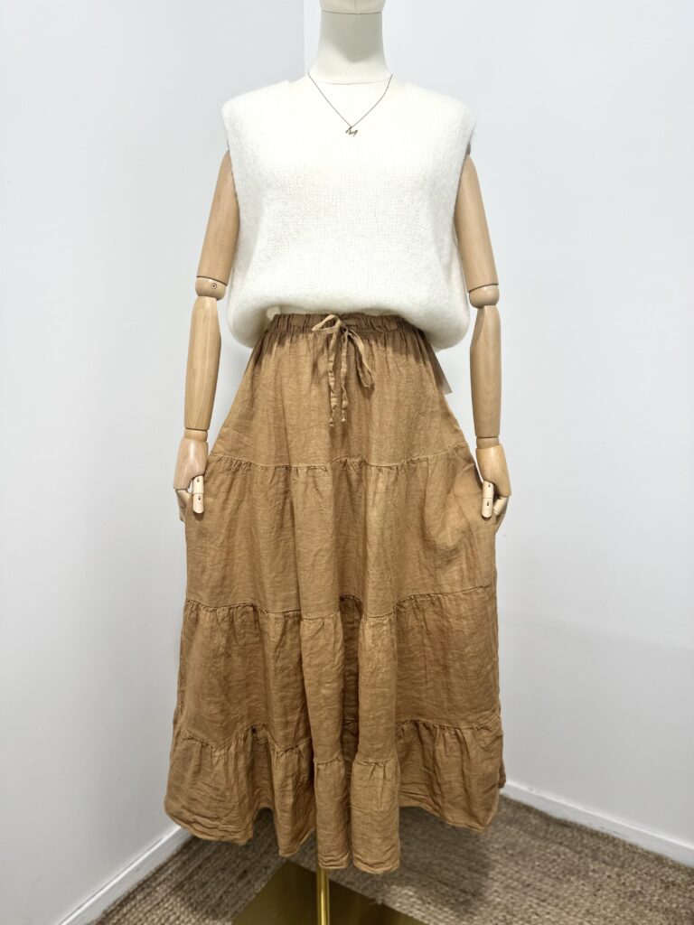 Heerlijke maxi linnen rok - met volants - elastische talie - aantrekkoord kleur CAMEL - maat 40/42