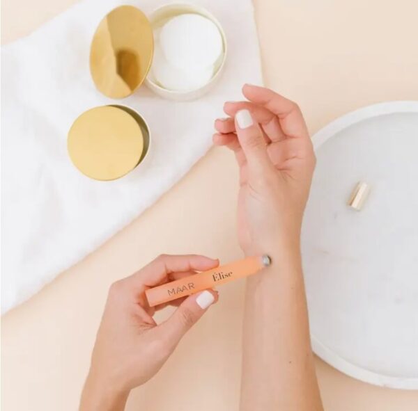 Natuurlijke veganistisch parfum ÉLISE uit Italië - gourmandgeur  roll-on 10ml