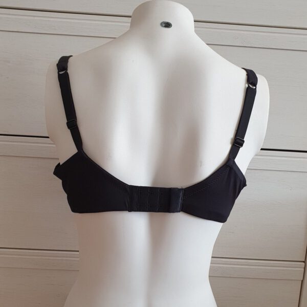 Lormar Italiaanse lingerie satijnen zachte beha ZWART, Maat 80C - Afbeelding 4