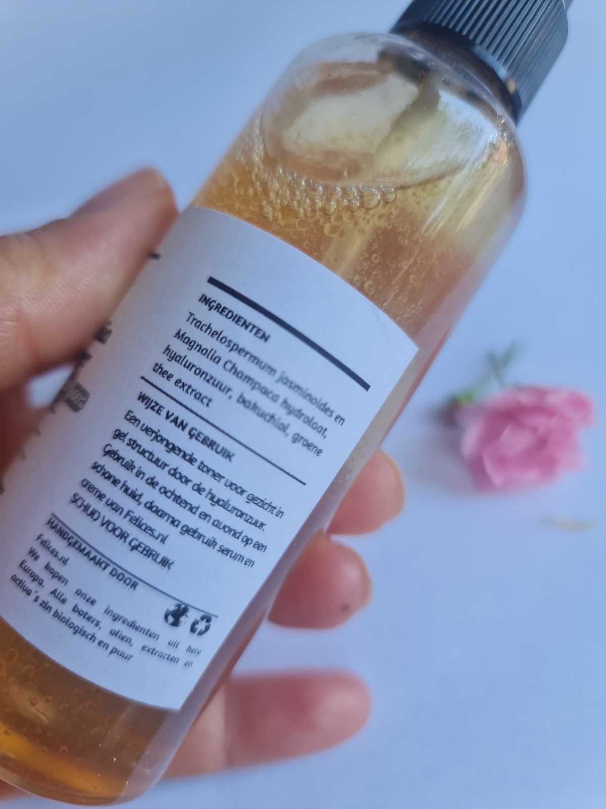 Biologische Toner Hyaluronzuur - Magnolia en Jasmijn water - verjongt en kalmeert 120ml - Afbeelding 3