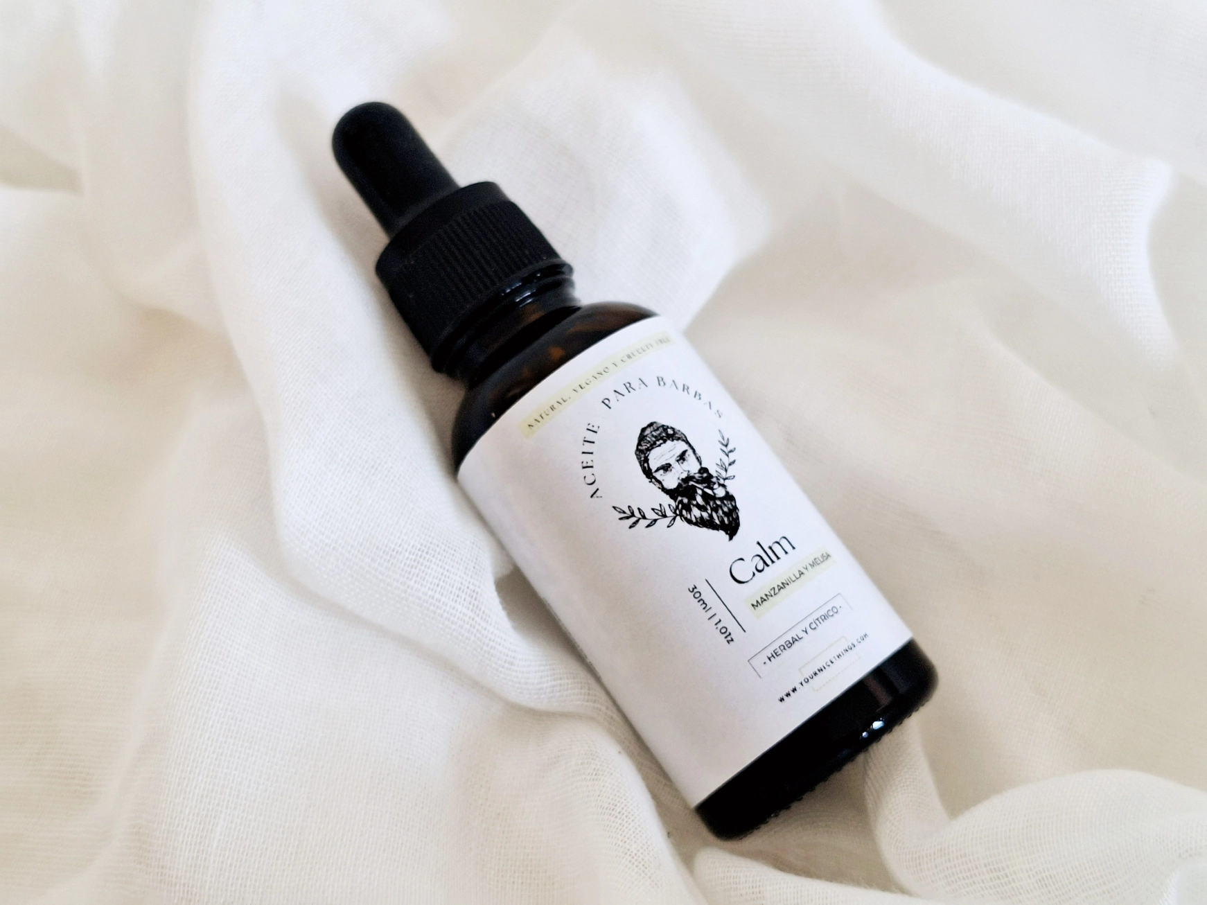 Biologische veganistische Baardolie - CALM - houtnoten - huid - baard - haar - melissa - citrus  30ml