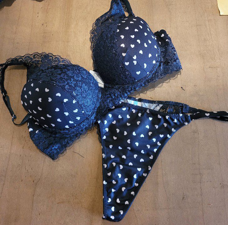 Mooi lingerie set in BLAUW kleur met STRING, 75B, M - Afbeelding 5