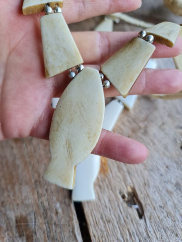 Tibetaanse etnische ketting - Buffalo bot - gepolijst - met vis vorm - handgemaakt - statement ketting 1st - Afbeelding 6