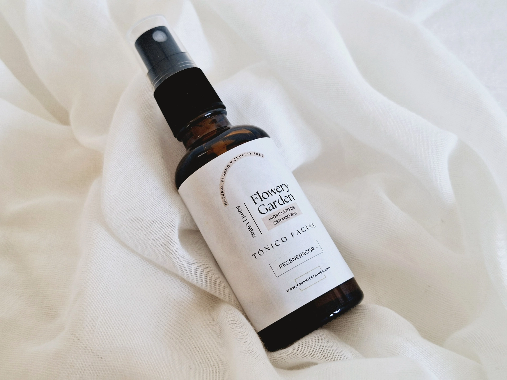 Biologische Regenererende Gezichtslotion - Bloemenwater - FLOWERY GARDEN - geranium hydrolaat 50ml