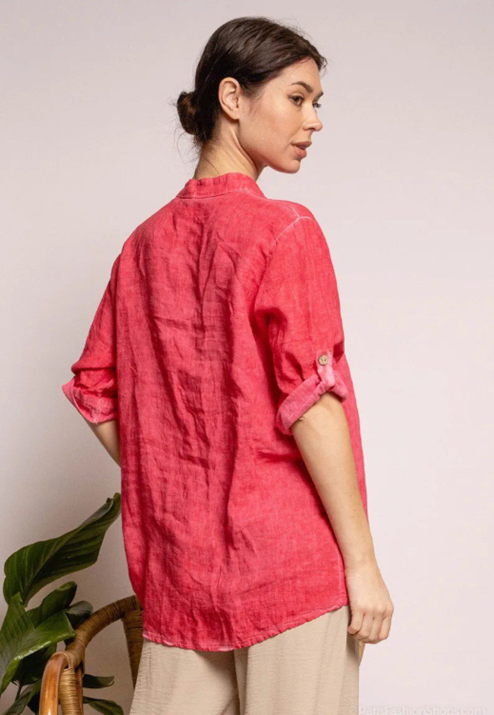 Blouse van puur gewassen linnen met v-hals – oprolbare 3/4 mouwen - FRAMBOOS - Maat M - Afbeelding 4
