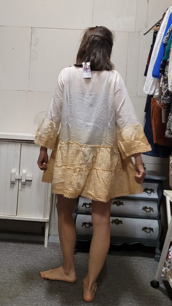 Katoenen tuniek in GEEL, broderie, volant, 7/8 mouwen, Maat S/M - Afbeelding 4