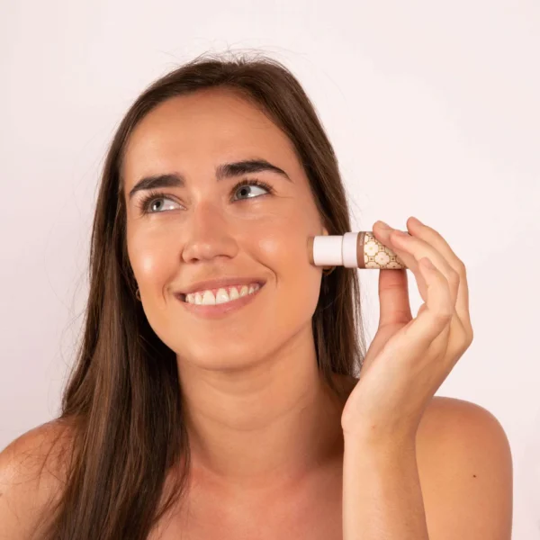 Cosmos biologische en veganistische Taupe Bruin Bronzer stick - balsem - 5gr - Afbeelding 2