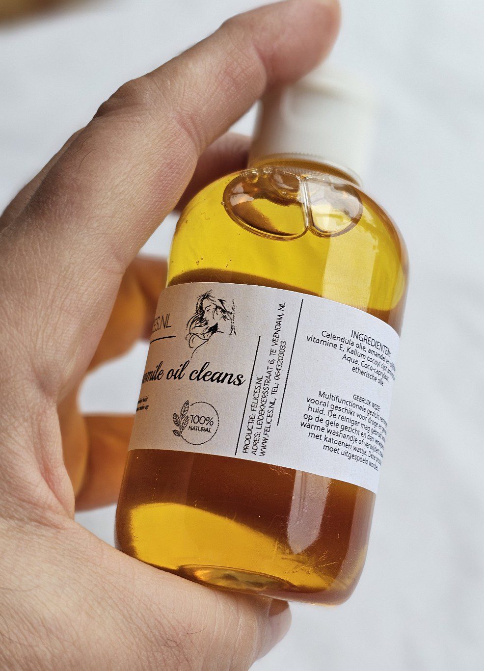 Bio Kamille gezicht olie reiniger met vitamine E - gevoelige huid - verwijdert make-up - geen irritatie 100ml - Afbeelding 2