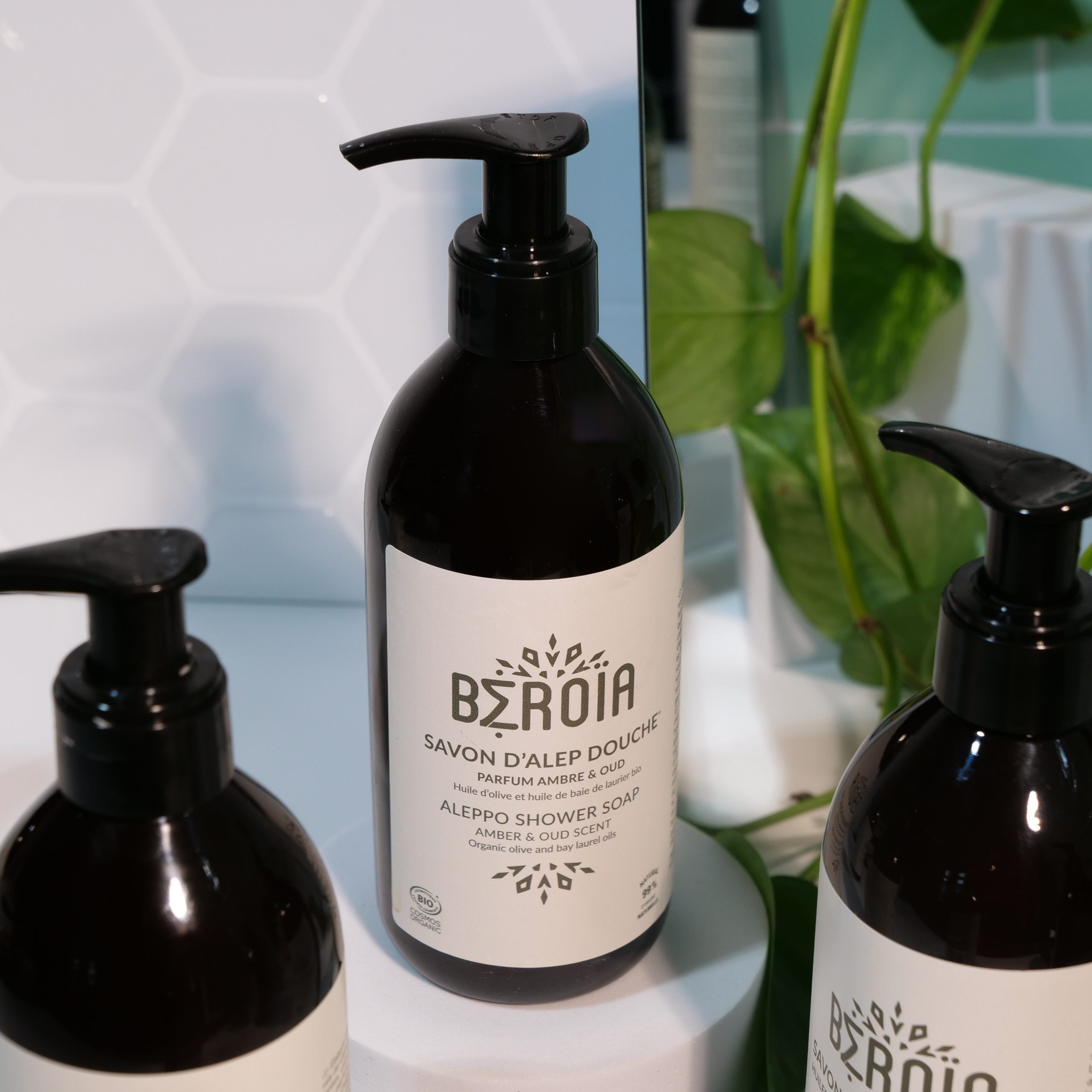 Cosmos gecertificeerd Aleppo douchezeep met geur van amber en oud - mannen en vrouwen - Syrische zeep 300ml - Afbeelding 3