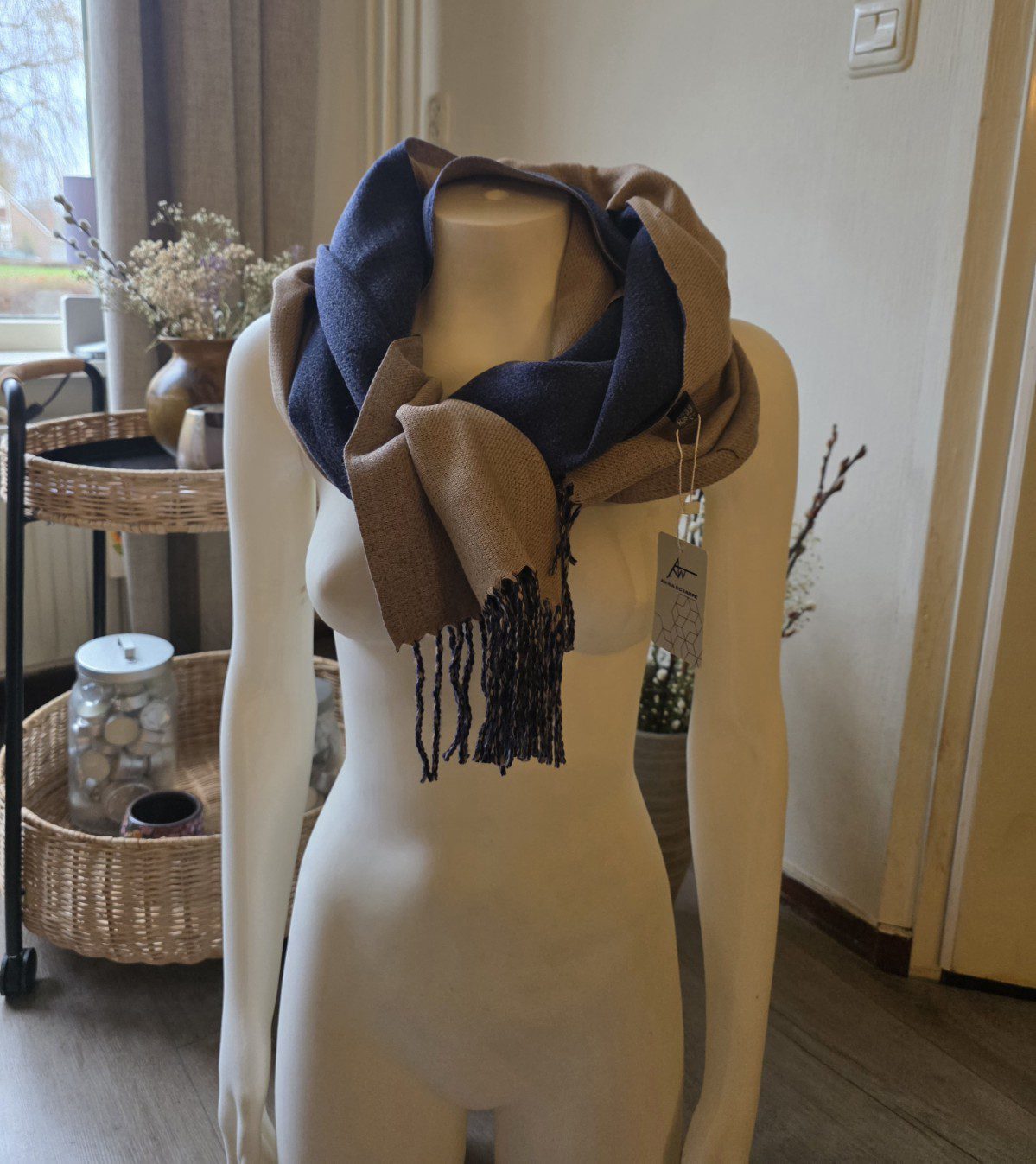 Heerlijk warme sjaal effen BLAUW BEIGE herfst - winter - wol en viscose - warme scarf 1st