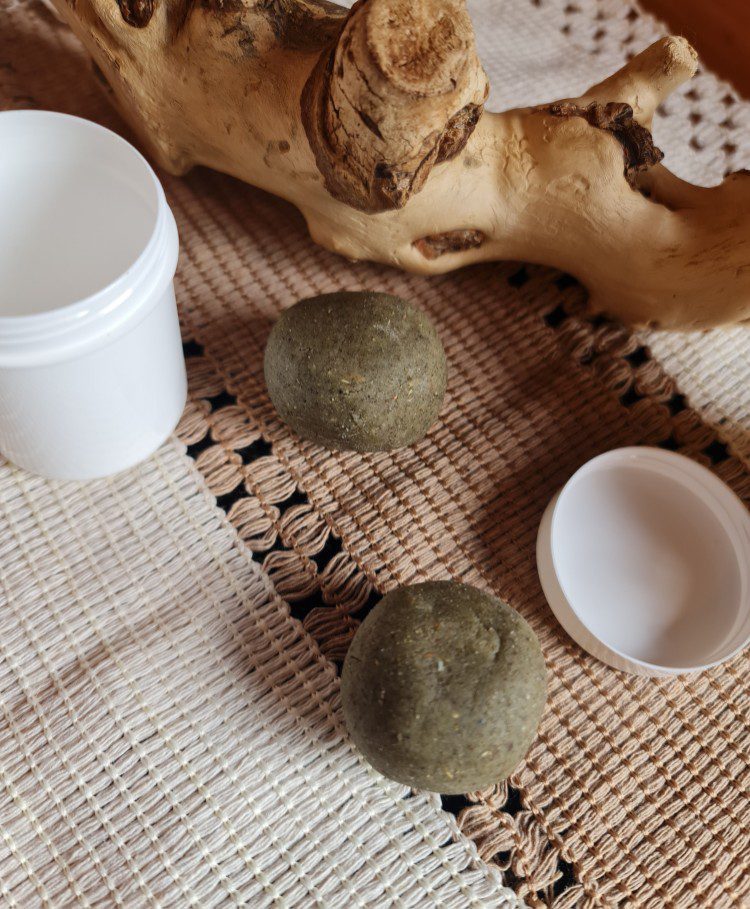 Handgemaakte milde Salie gezicht bar reiniger - scrub - ruw materialen - simpel formule - ecologische 20gr - Afbeelding 4