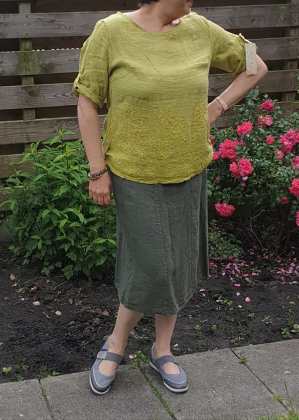 Linnen bloes met korte mouwen en broderie GROEN,  Maat 40