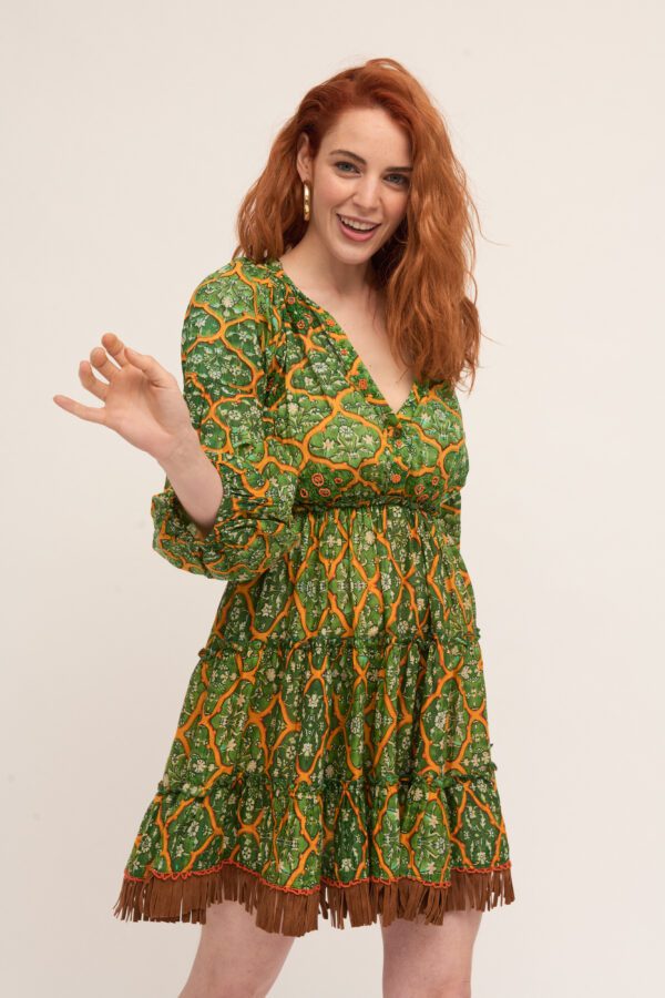 Boho en vintage katoenen jurk tuniek in GROEN met elastische talie handwerk en franjes maat S/M - Afbeelding 2