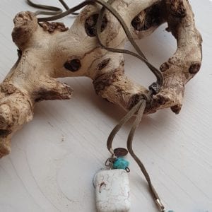 Howliet hanger mannen en vrouwen