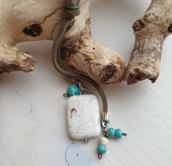 Howliet hanger mannen en vrouwen