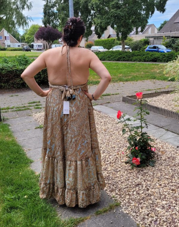 Boho maxi jurk van zijde met elastische talie, wijde rok, AARDE KLEUREN open rug en zijzakken maat 40 - Afbeelding 6