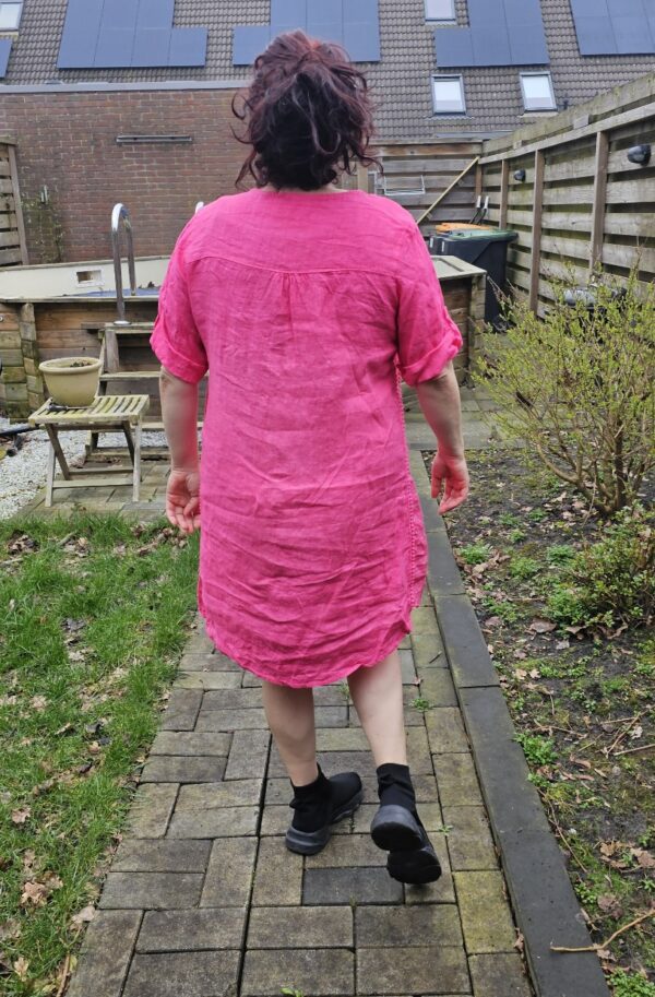 Puur linnen jurk - korte mouwen - knoppen - zijkant band - kleur ROZE - maat 44 - Afbeelding 3