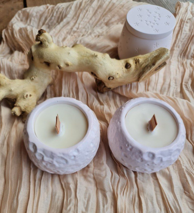 1Handgemaakte kaarsen van soja wax - potten van gips - oriëntaalse geur - langshoudend geur 180gr