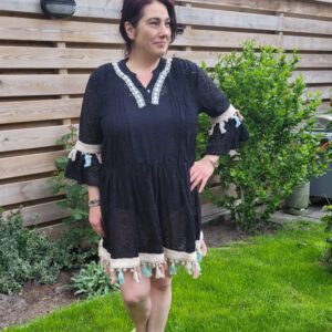 Boho en vintage jurk in ZWART kleur van katoenen kat, 3/4 mouwen met franjes en sierwerk Maat 38/40