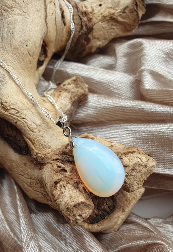 Ketting van staal en Opaal hanger