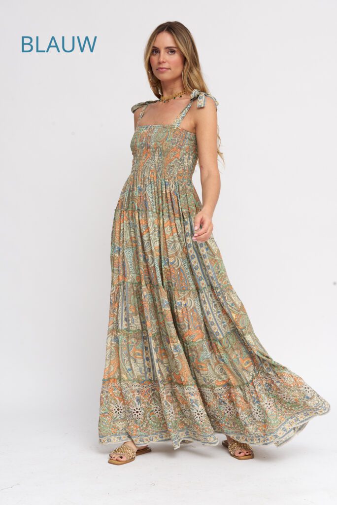 Boho zijde maxi jurk met spaghetti bandjes - elastische buste - broderie en volants - kleur BLAUW- maat 38