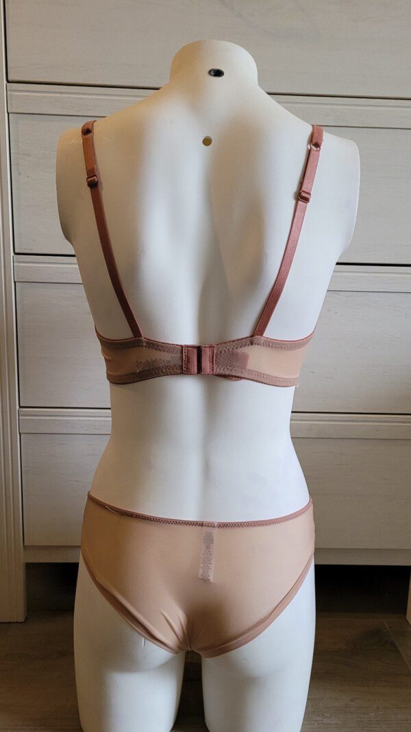 Italiaanse lingerie set met push-up beha satijn en slip ROOS, 80B, 38 - Afbeelding 5