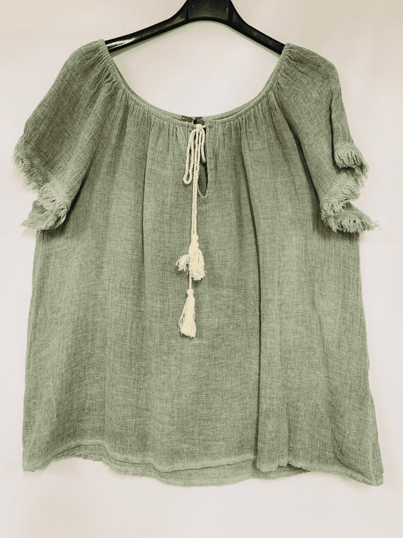 Boho top van linnen met raglan mouwen - ronde hals met strikje - loze zomer top - kleur MILITAIR GROEN - maat 40/42