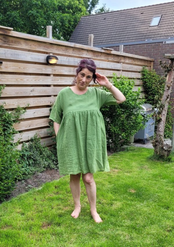 Linnen jurk met korte mouwen ronde hals GROEN kleur, knie lengte maat 40/42 - Afbeelding 5