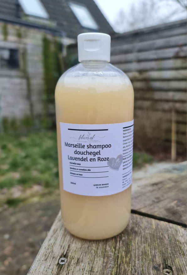 Biologische Marseille vloeibare shampoo en douchegel met Lavendel en Roze - keratine - camelina olie 500ml