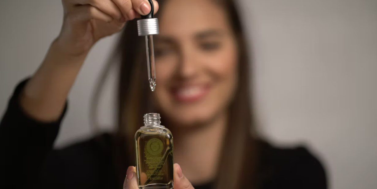LaChinata Nacht herstellende gezicht olie met olijolie en squalane - voor rijpe, droge en gevoelige huid 50ml