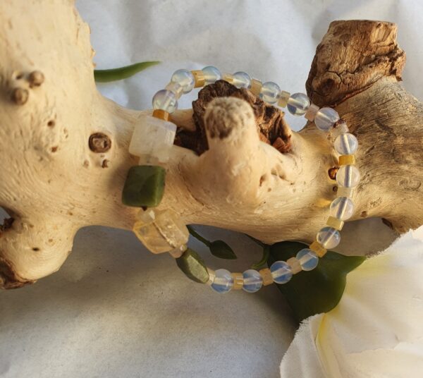Handgemaakte edelsteen armband van Opaal, Citrien en Canadese Jade - elastische band - Afbeelding 3