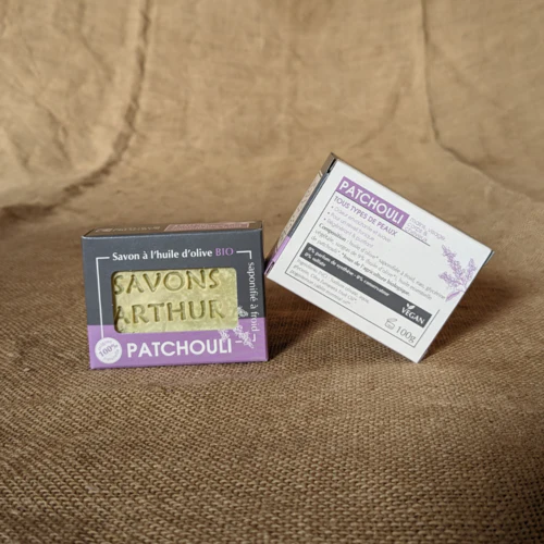 2 stuks Biologische Marseille Ambachtelijk patchouli zeep en shampoo voor alle huidtypen 2x100gr