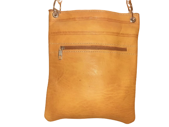 Handgemaakte runden platte tas in Marokko - schouderband - messing afwerking - witte randen Diverse Kleuren - Afbeelding 4