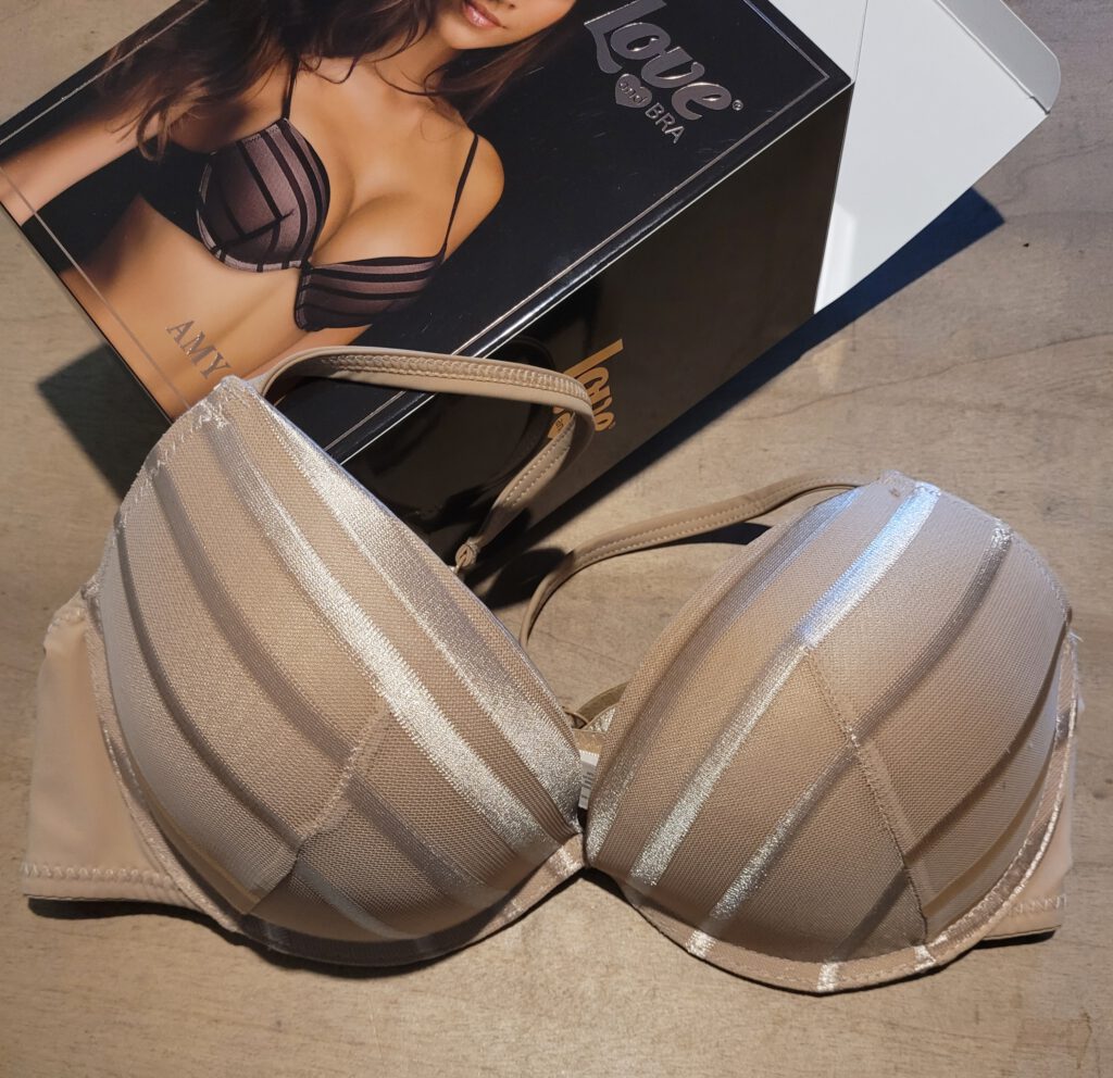 Push-up beha i BRONZE kleur, satijn en tule, dunne bandjes Maat 85B
