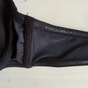 Italiaanse beha push-up afneembare silicone schouderbanden, ZWART maat 75A