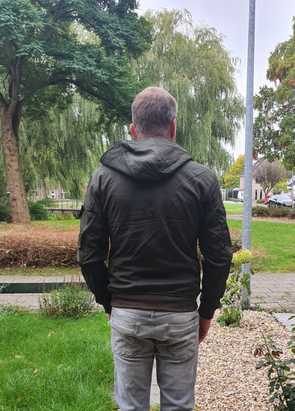 Just Key sport vest heren - regen vest met capuchon - zijzakken in MILITAIR GROEN kleur maat  L/XL - Afbeelding 4
