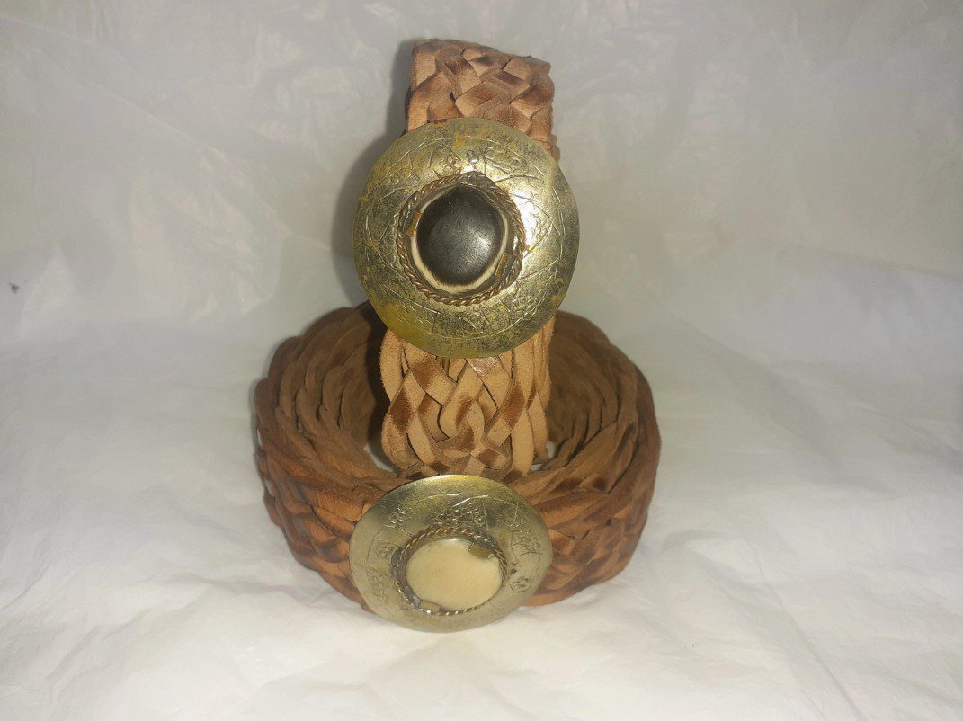 100% leren gevlochten riem met platte ronde stalen met LICHTER steen in het midden 125cm - Afbeelding 5