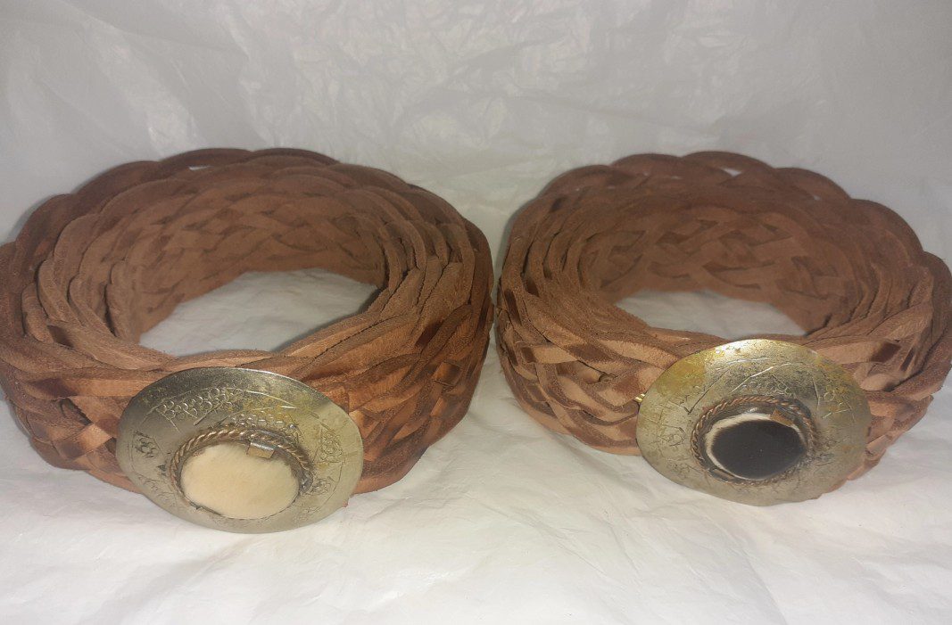 100% leren gevlochten riem met platte ronde stalen met LICHTER steen in het midden 125cm - Afbeelding 2