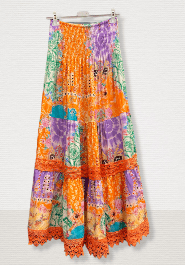 Franse kleurrijke luchtige rok, boho jurk ORANJE kleur, elastische band en kant maat 38-42