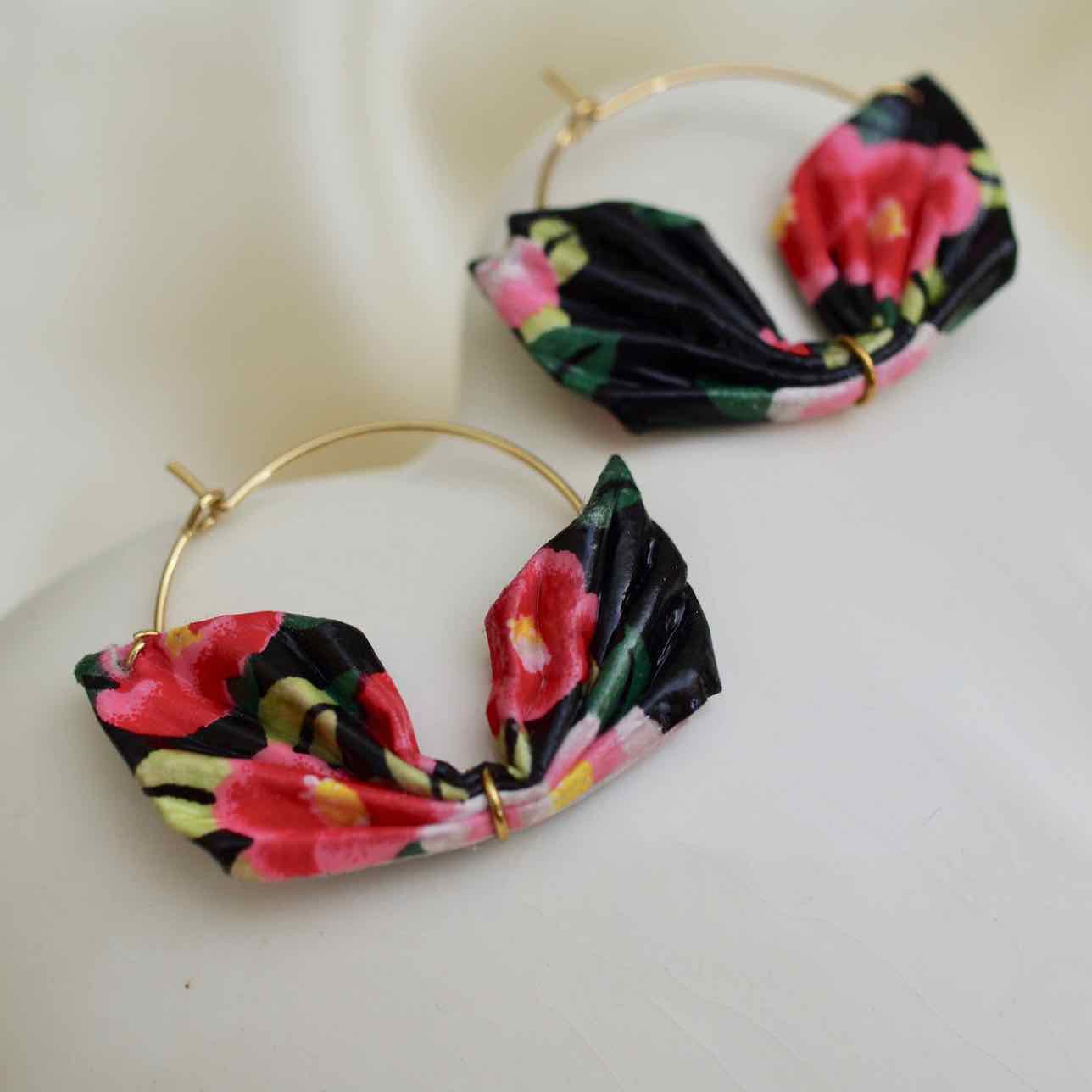 Handgemaakte ring oorbellen met dubbel origami-blad - papier oorbellen - makkelijke klip - ronde oorbellen