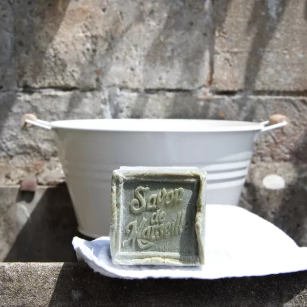 Marseillezeep Extra Puur 72% - Olijfolie - GREEN Cube - huid en keuken - Ruwe zeep gemaakt in Frankrijk 300gr