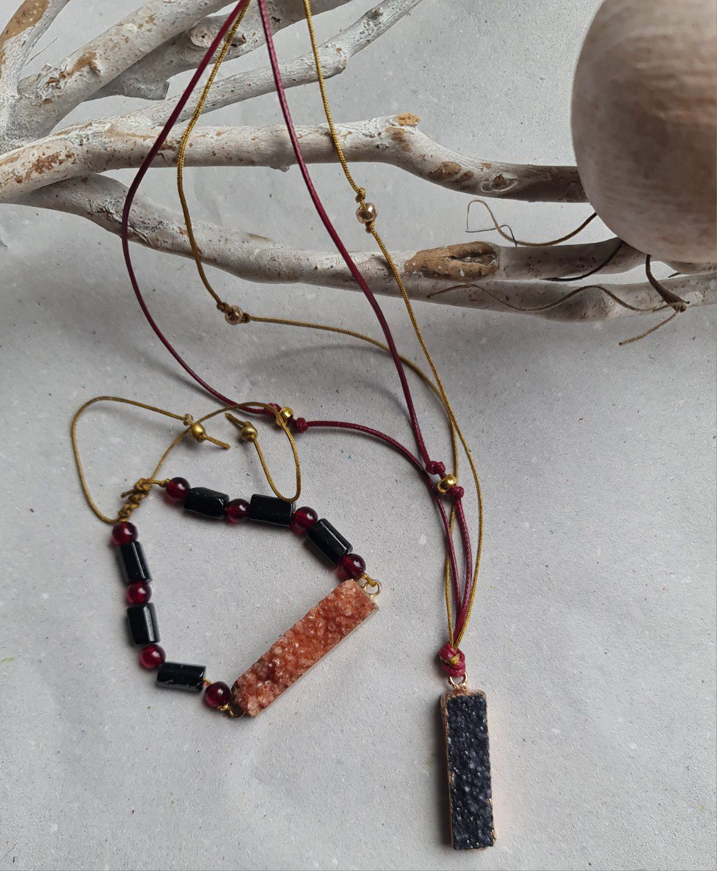 Handgemaakte edelsteen set ketting en armband - roze en zwart kwarts - granaat en toermalijn 2st