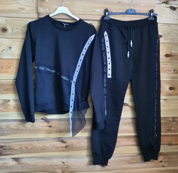 Sport pak voor dames met sporttop en lange broek - decoratie in ZWART kleur - maat 38/40 - Afbeelding 3