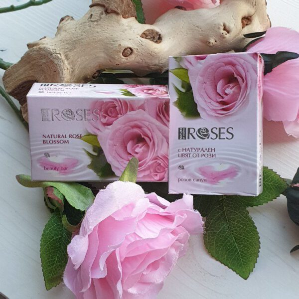 TWEE STUKS NATUURLIJKE ROZENOLIE ZEEP UIT BULGARIJE,  2X75G - Afbeelding 2