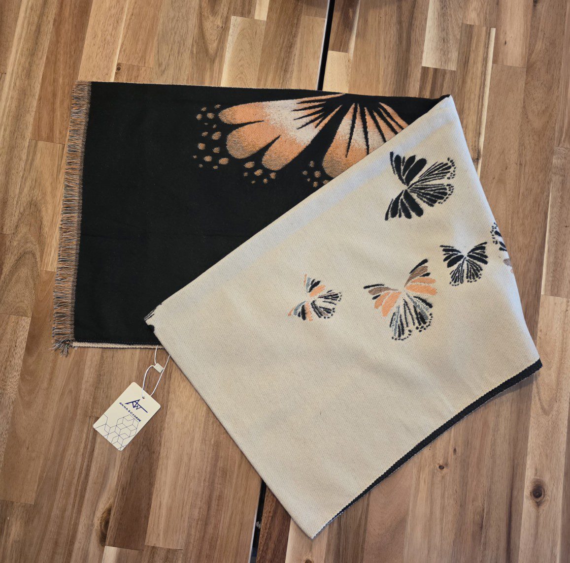 Heerlijk warme sjaal ZWART-BEIGE herfst - winter - wol en viscose - warme scarf 1st