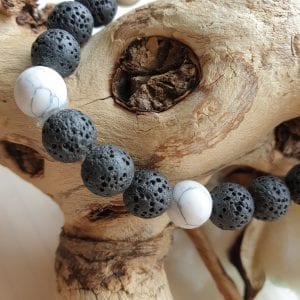 Mannen edelsteen armband van Howliet en zwarte Lava