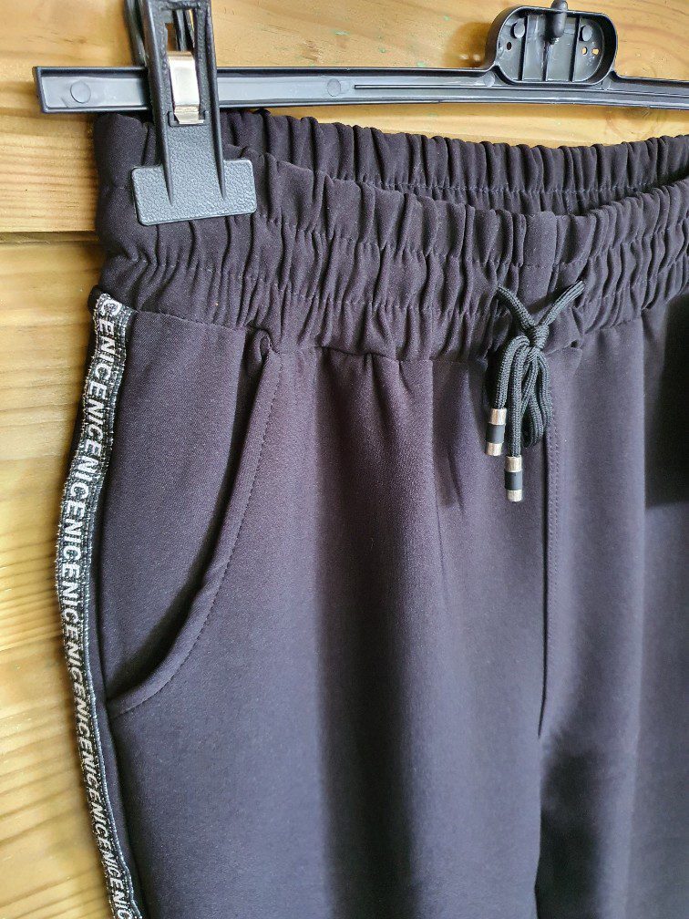 Sport broek voor dames vrouwen met zijzakken, band aan zijkanten, stretch broek Maat S/M